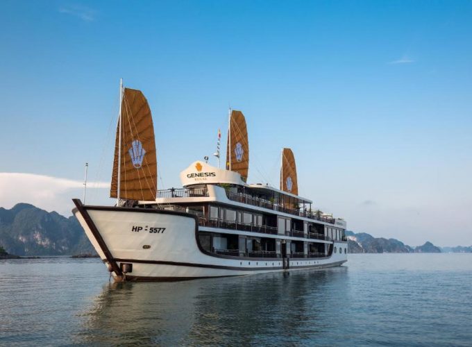Du thuyền Genesis Regal 2 ngày 1 đêm